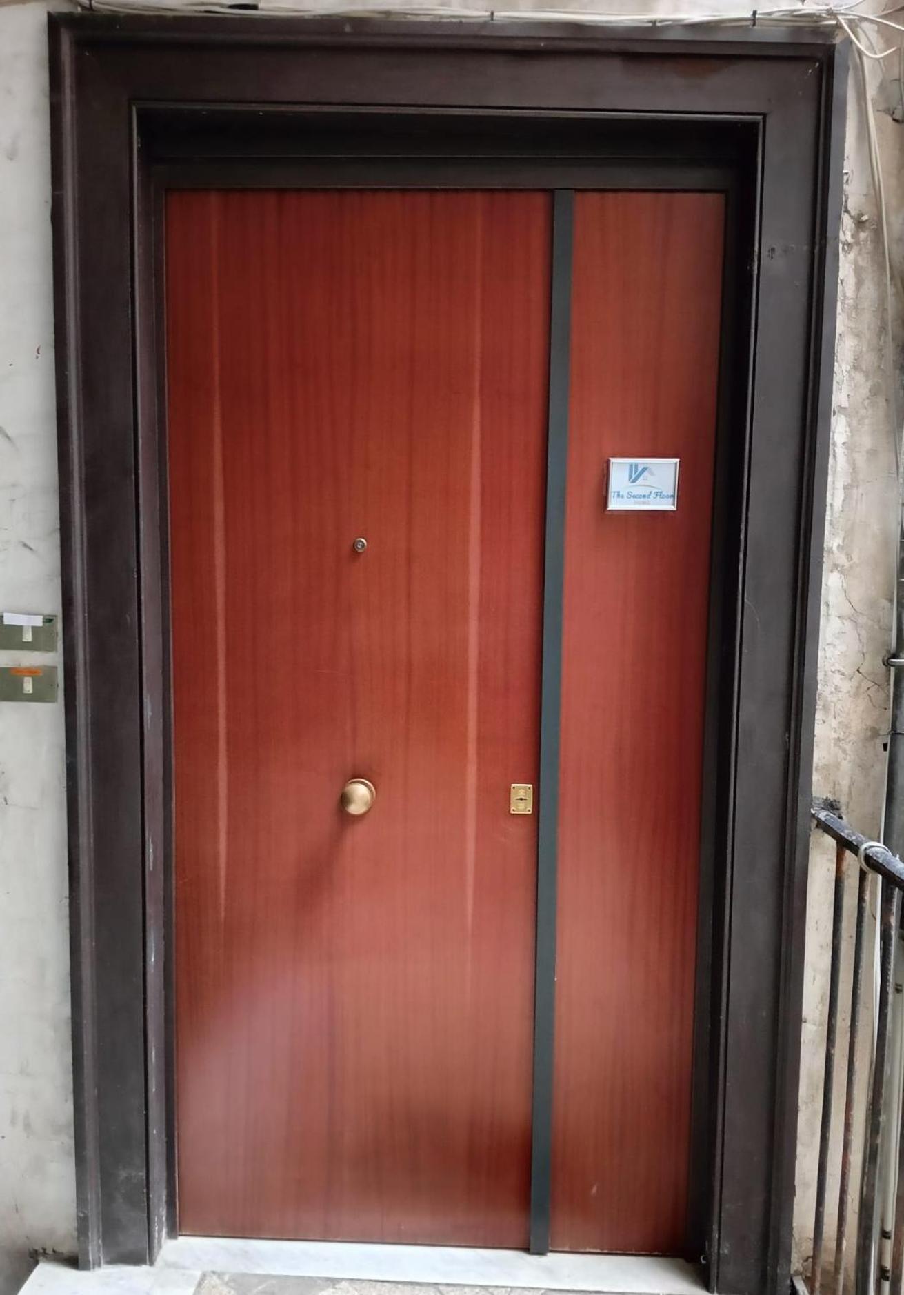 מלון נאפולי The Second Floor מראה חיצוני תמונה